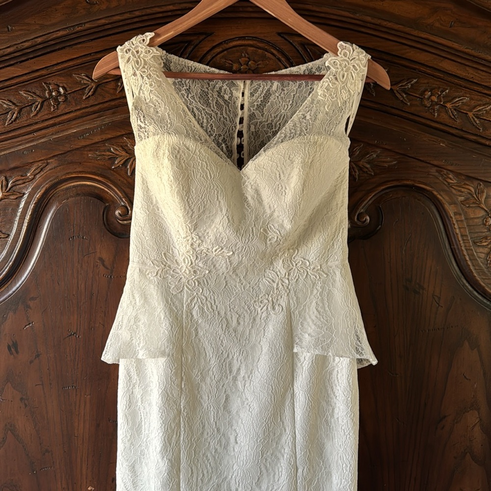 COPY - Wedding Dress Lace Peplum Wedding Dress Size 8 Ivory *Read All Notes*